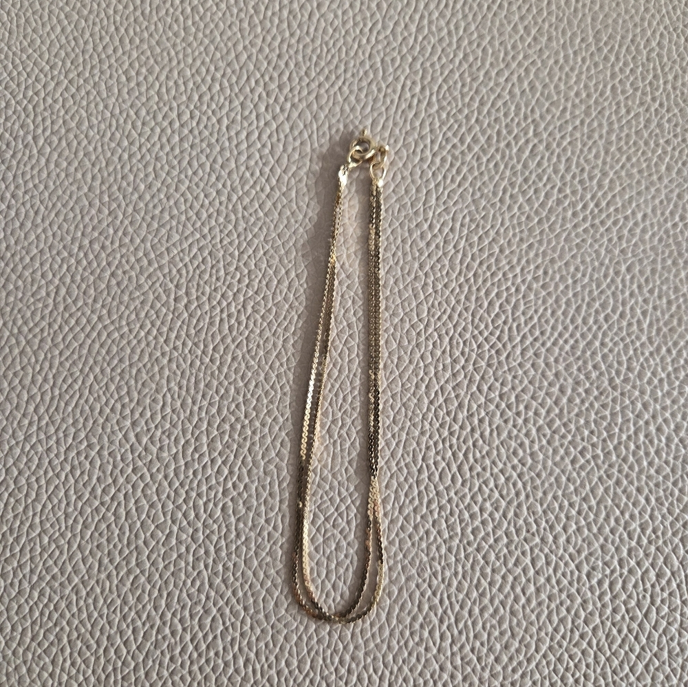 Elegant 14k Gold Chain Bracelet